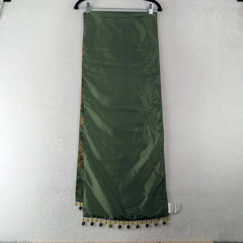 Pier 1 14x74 Table Runner Holiday Medallion Circle Print Beaded Trim Green Gold